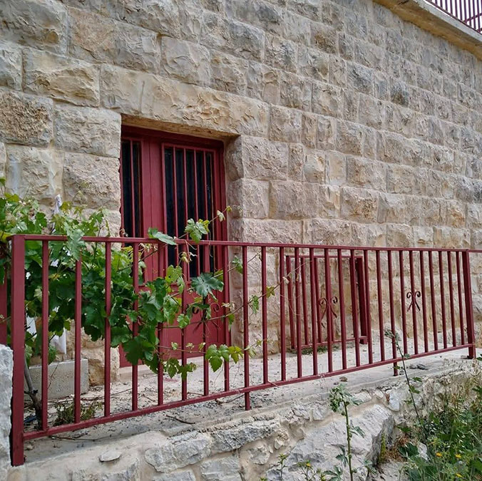 Old House for Sale Hardine – Beit Kassab Batroun Land Area 1200Sqm 180Sqm Built