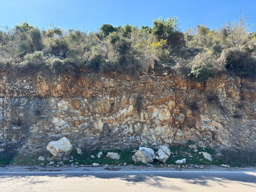 Land for Sale Kharbeh Jbeil Area 5630Sqm
